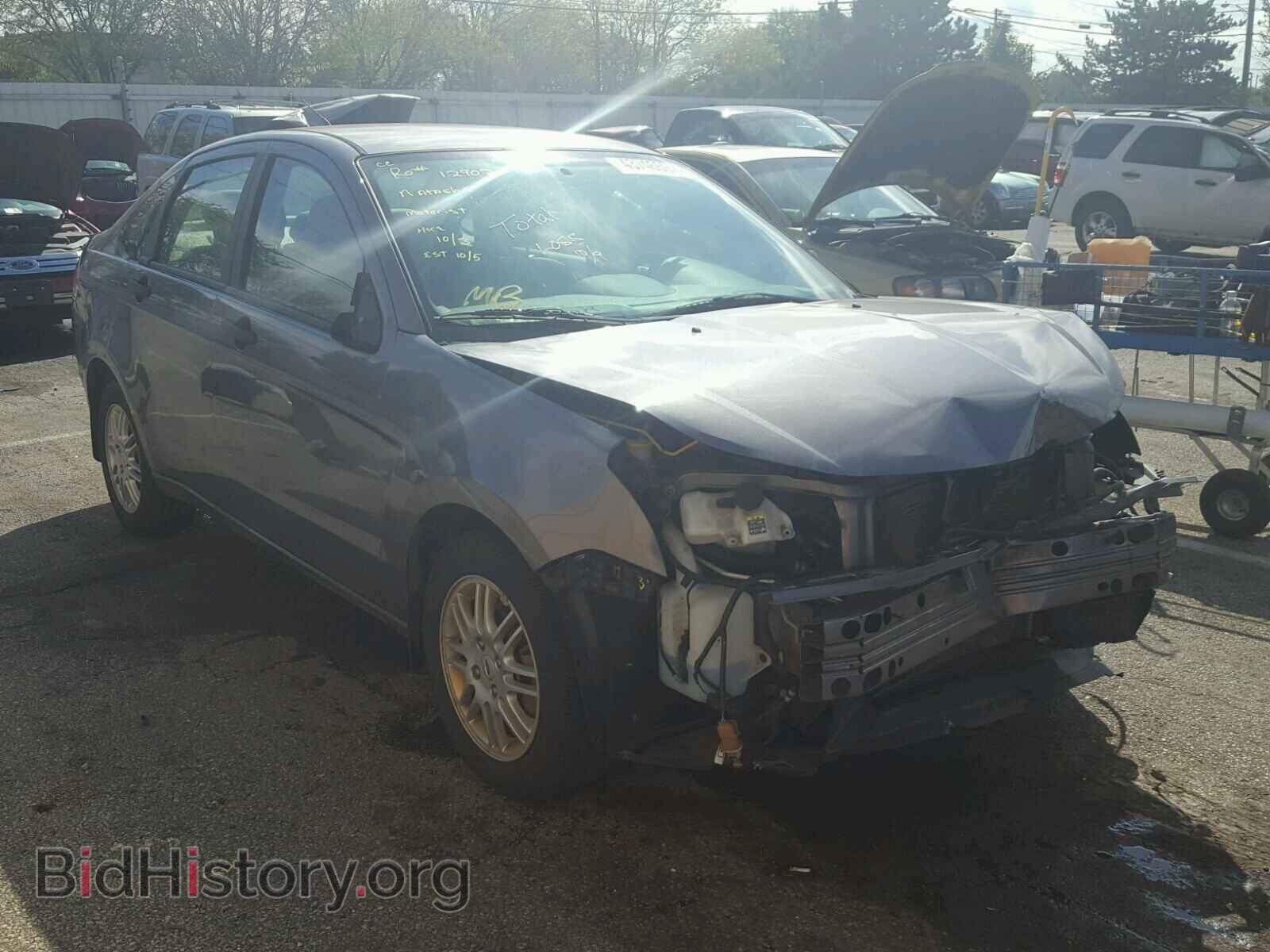 Photo 1FAHP3FN9BW201596 - FORD FOCUS 2011