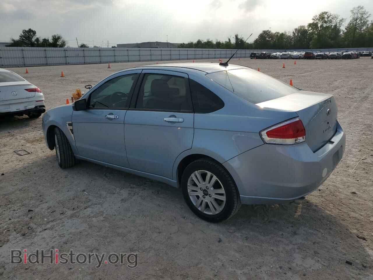 2008 FORD FOCUS - VIN: 1FAHP35N68W131064 - Фото 2