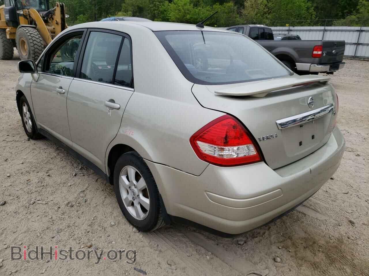 2008 NISSAN VERSA - VIN: 3N1BC11E98L383356 - Фото 3