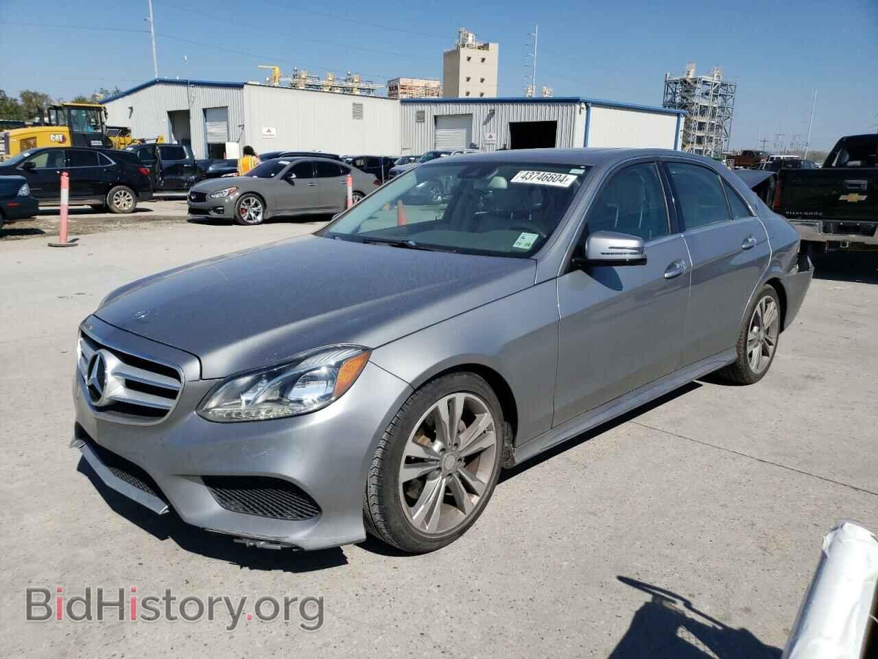 Photo WDDHF5KB5EA828842 - MERCEDES-BENZ E-CLASS 2014