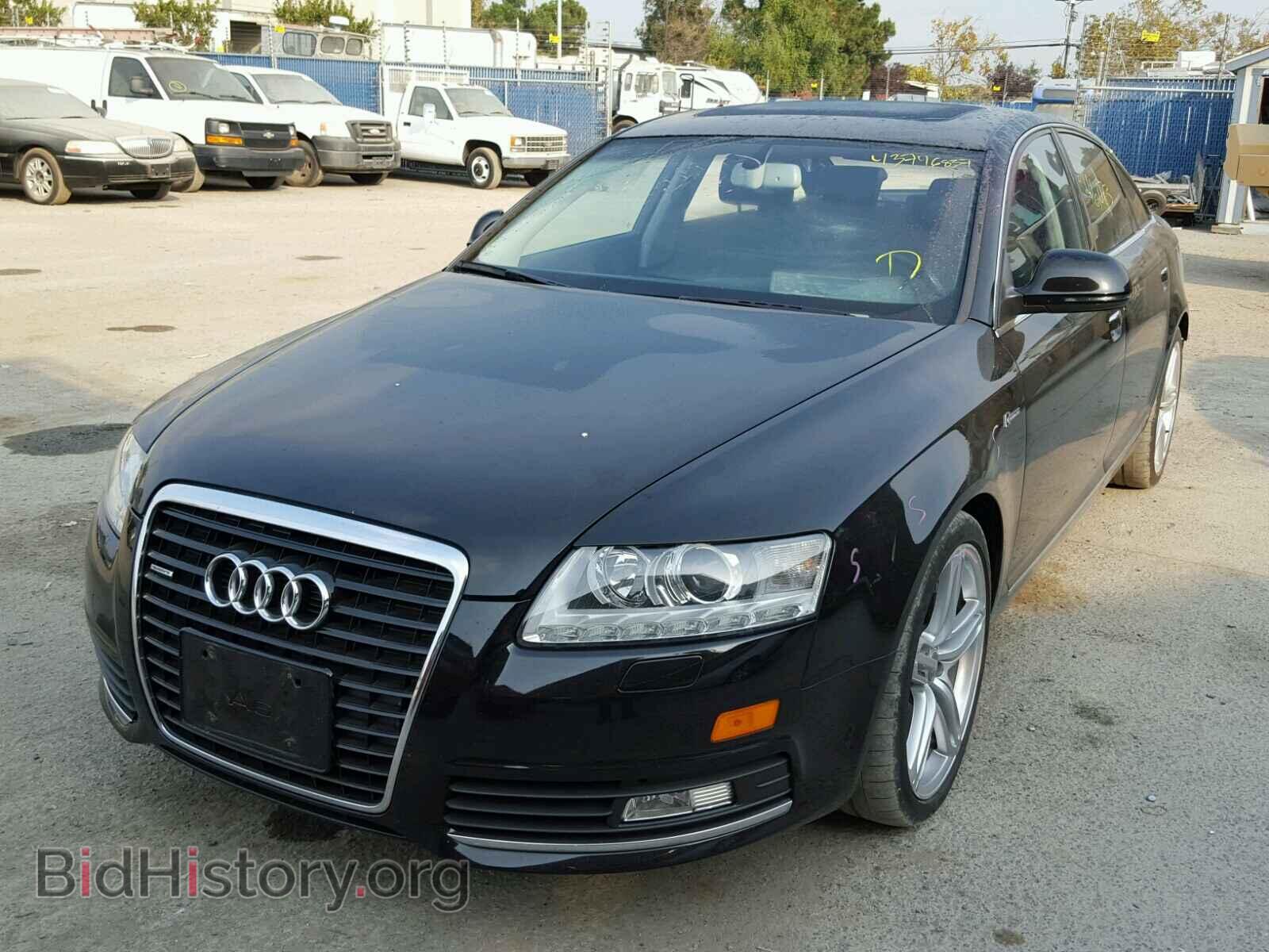 2010 AUDI A6 - VIN: WAUFGAFBXAN052600 - Фото 2
