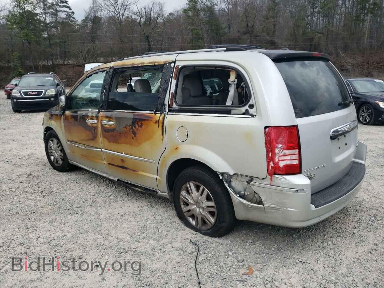 2009 CHRYSLER MINIVAN - VIN: 2A8HR64X99R630615 - Фото 2