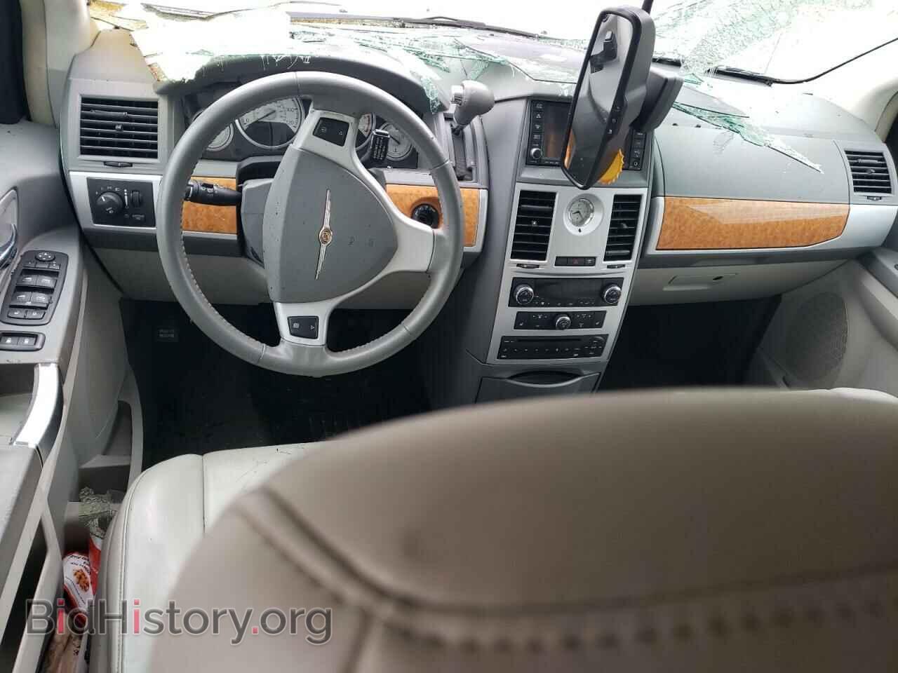 2009 CHRYSLER MINIVAN - VIN: 2A8HR64X99R630615 - Фото 8