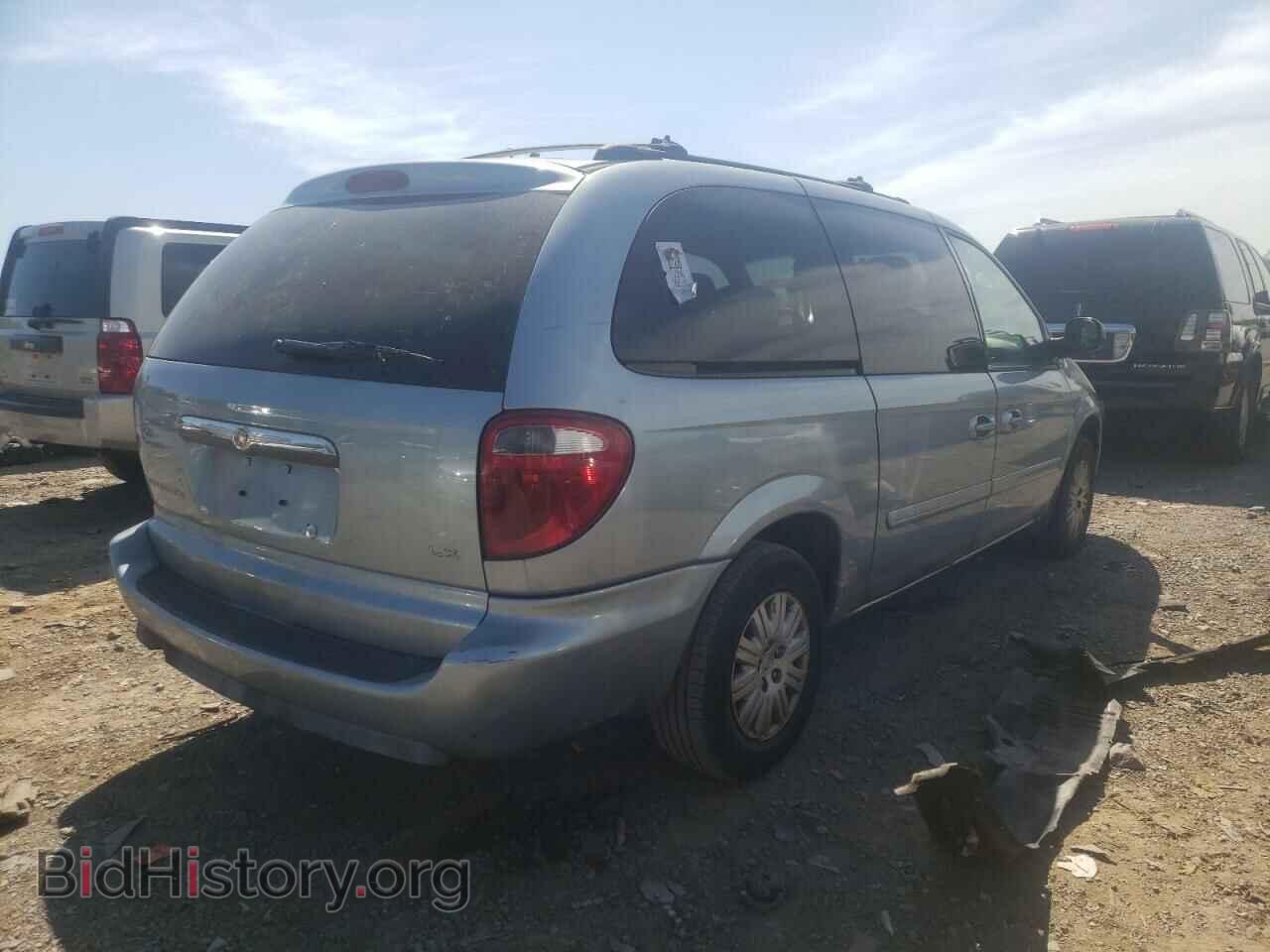 2006 CHRYSLER MINIVAN - VIN: 2A4GP44R46R604394 - Фото 4