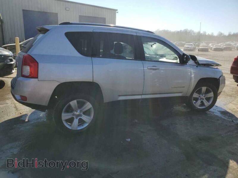 2011 Jeep COMPASS (VIN 1J4NF1FB9BD157504) — фото 3 из 12
