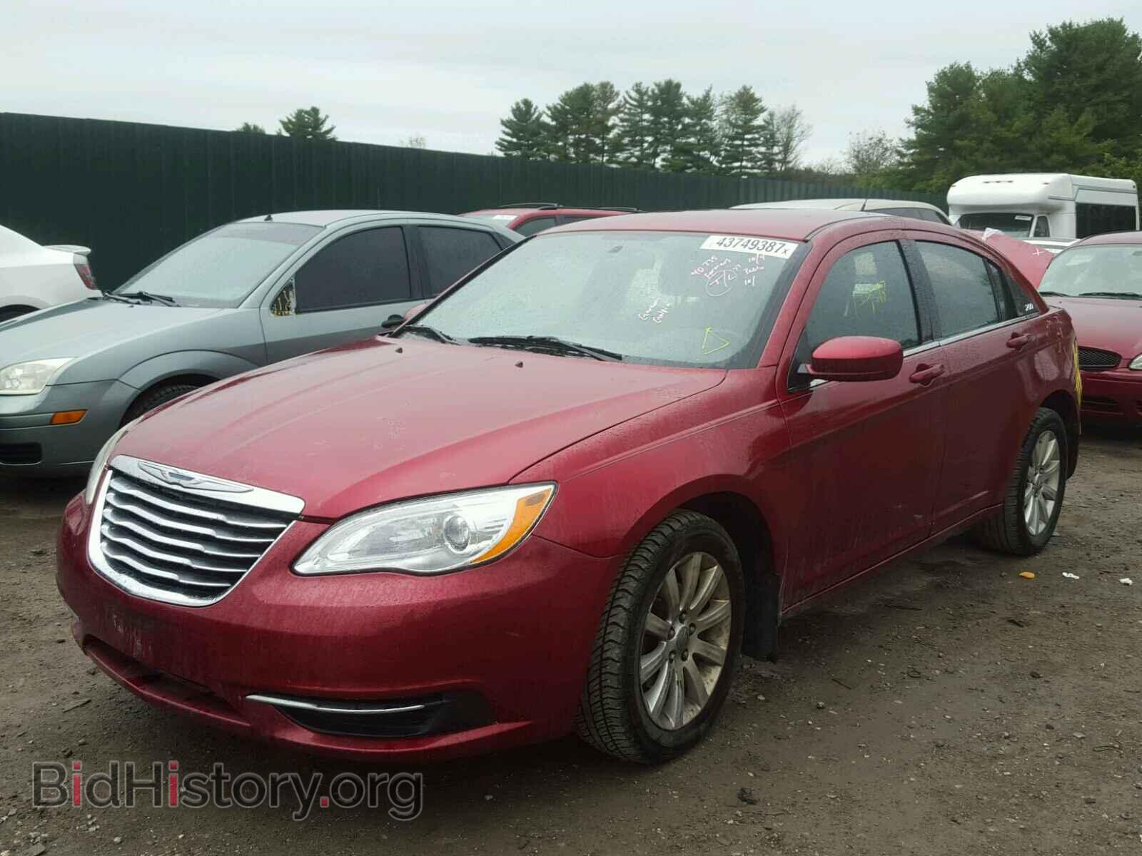 2011 CHRYSLER 200 - VIN: 1C3BC1FG3BN511366 - Фото 2