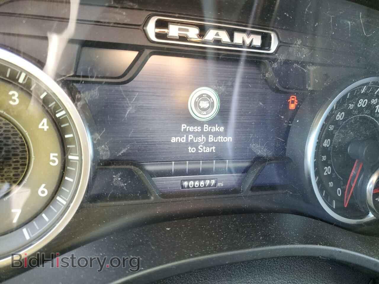 2019 RAM 1500 - VIN: 1C6SRFFT0KN697072 - Фото 9