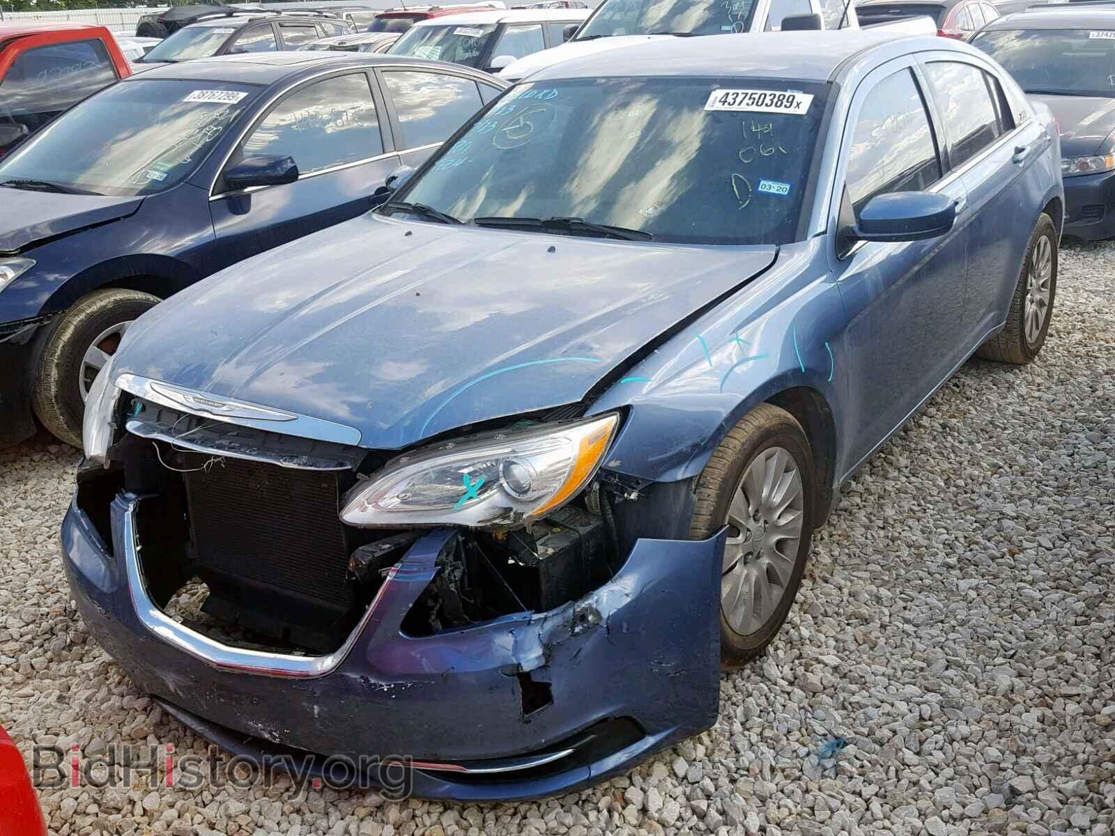 2011 CHRYSLER 200 - VIN: 1C3BC4FB2BN576506 - Photo 2