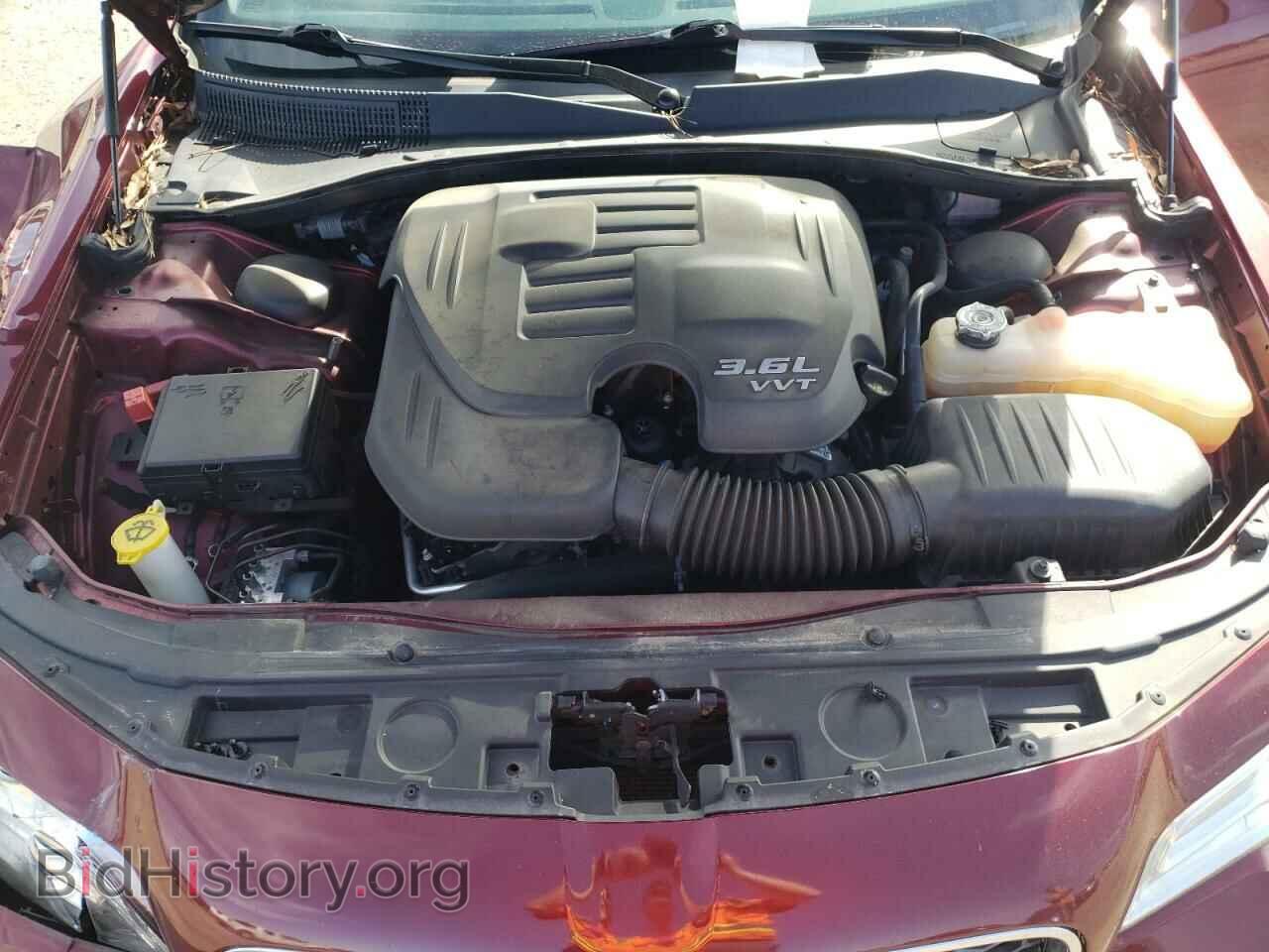 2019 CHRYSLER 300 - VIN: 2C3CCAEG1KH573282 - Фото 11