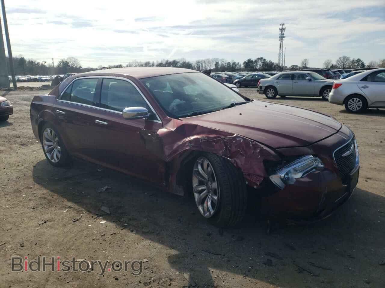 2019 CHRYSLER 300 - VIN: 2C3CCAEG1KH573282 - Фото 4