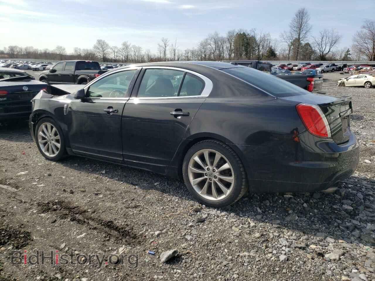 2011 LINCOLN MKS - VIN: 1LNHL9FT4BG608495 - Фото 2