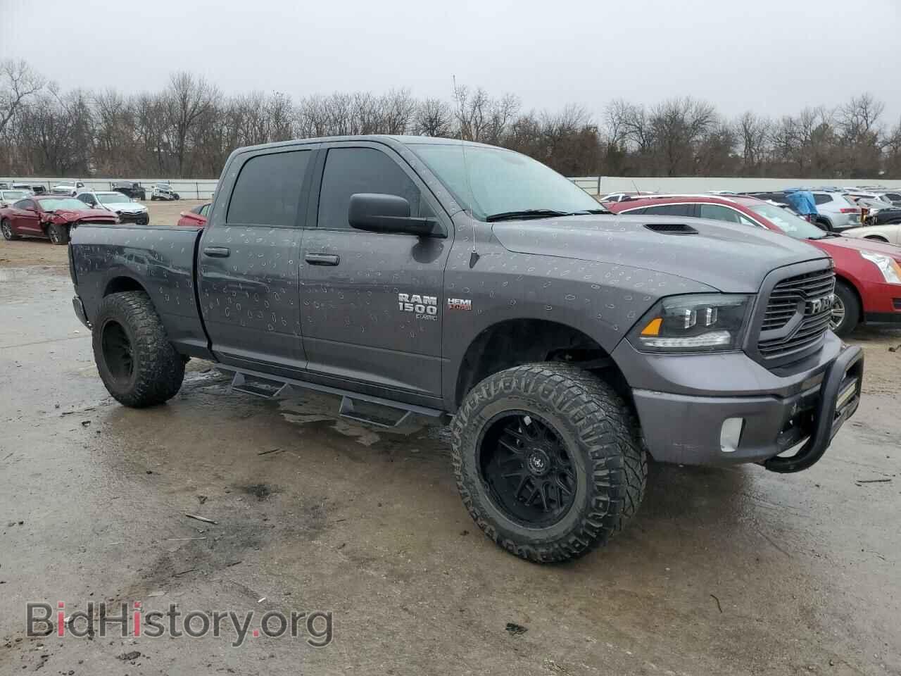 2019 RAM 1500 - VIN: 1C6RR6TT3KS653572 - Photo 4