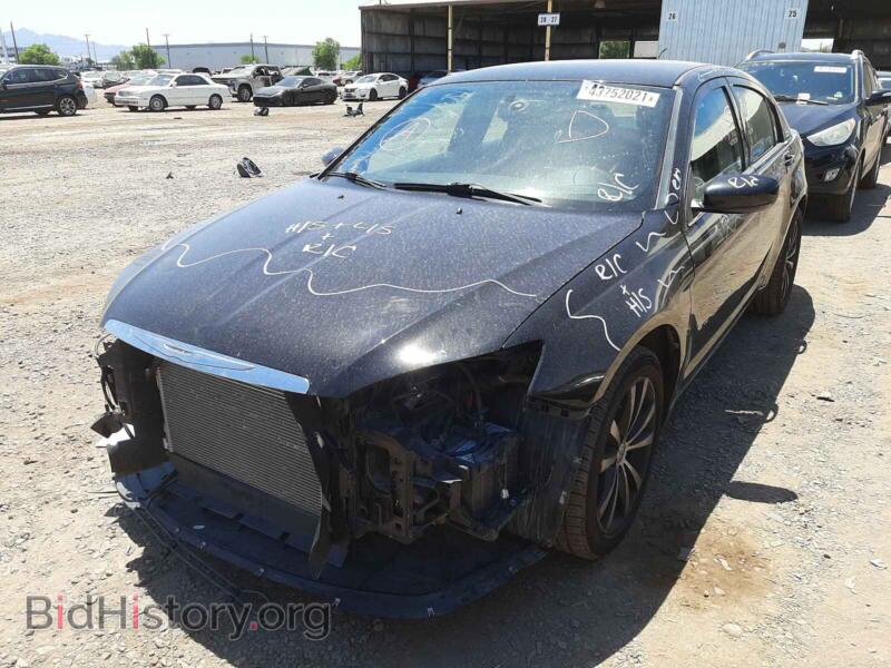 2013 Chrysler 200 (VIN 1C3CCBBB3DN618781) — photo 2 of 10