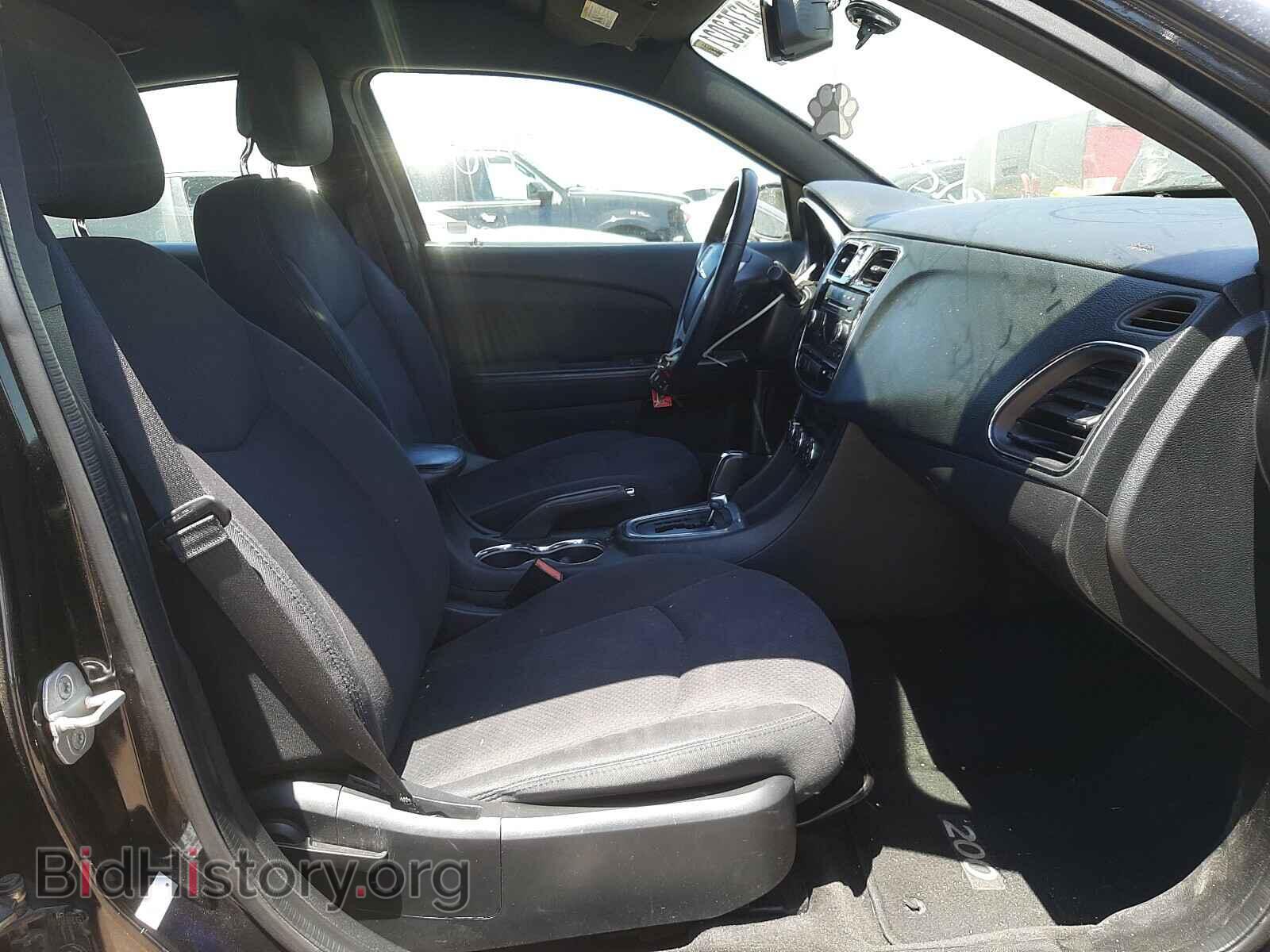 2013 CHRYSLER 200 - VIN: 1C3CCBBB3DN618781 - Фото 5
