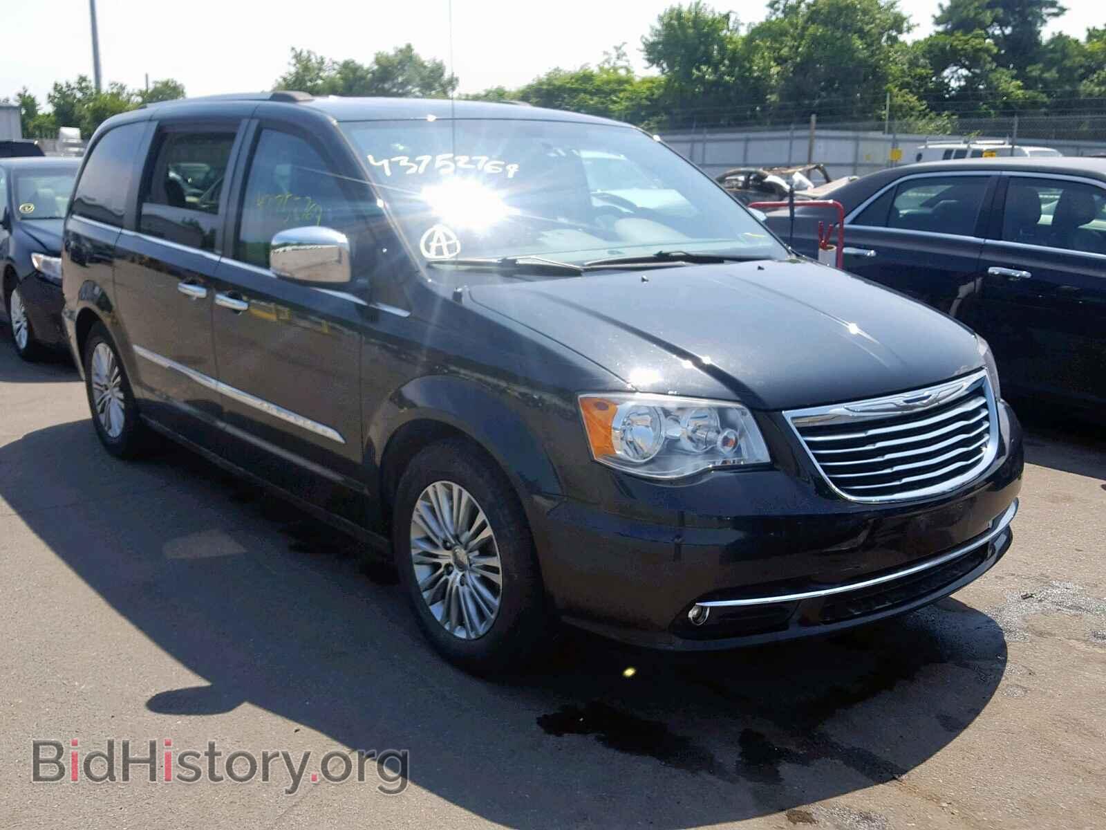 Фотография 2C4RC1CG6ER338870 - CHRYSLER TOWN & COU 2014