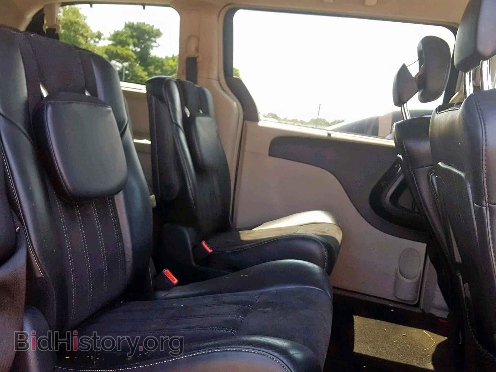 2014 CHRYSLER TOWN & COU - VIN: 2C4RC1CG6ER338870 - Фото 6