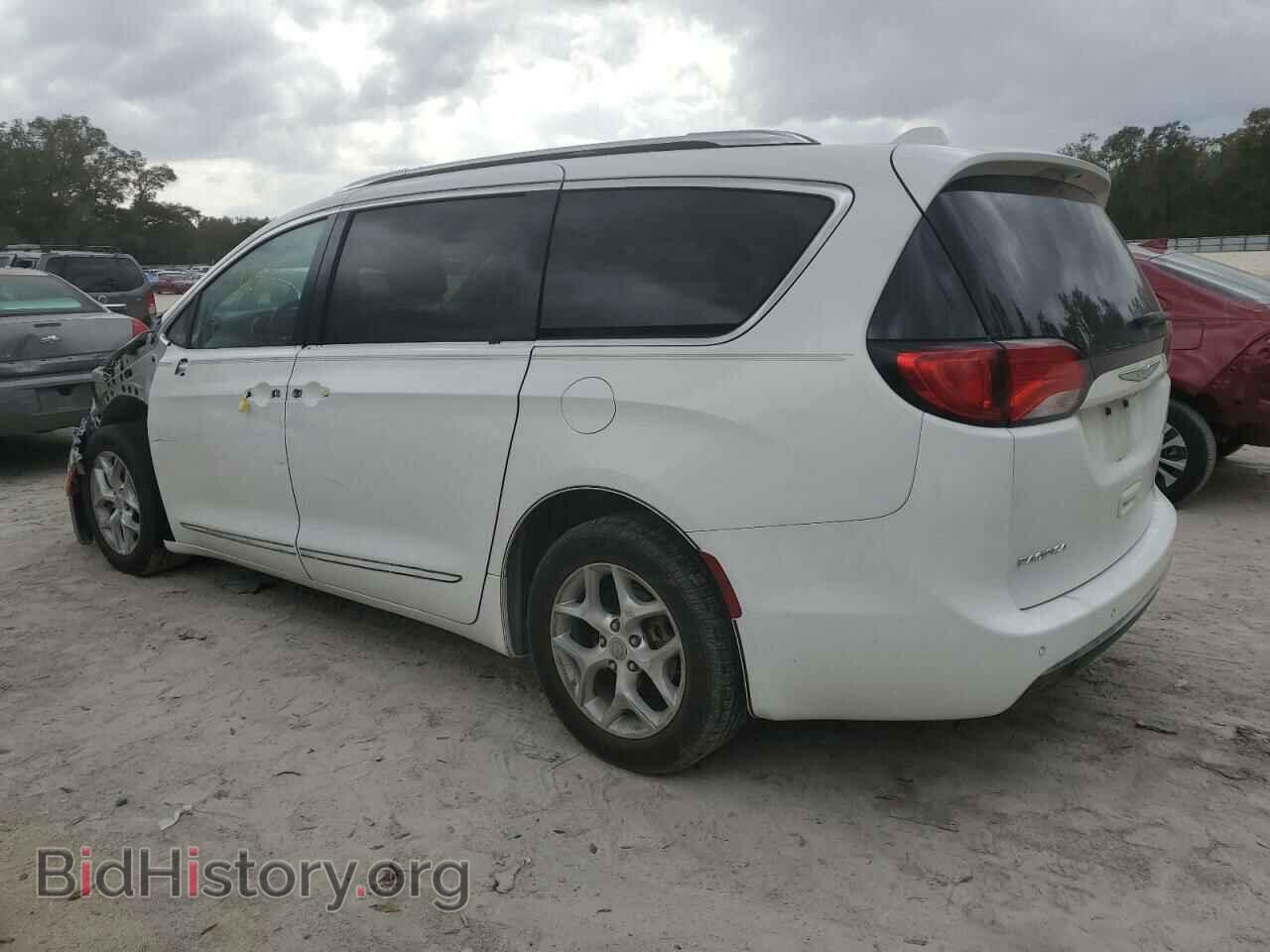2017 CHRYSLER PACIFICA - VIN: 2C4RC1EG0HR652841 - Photo 2