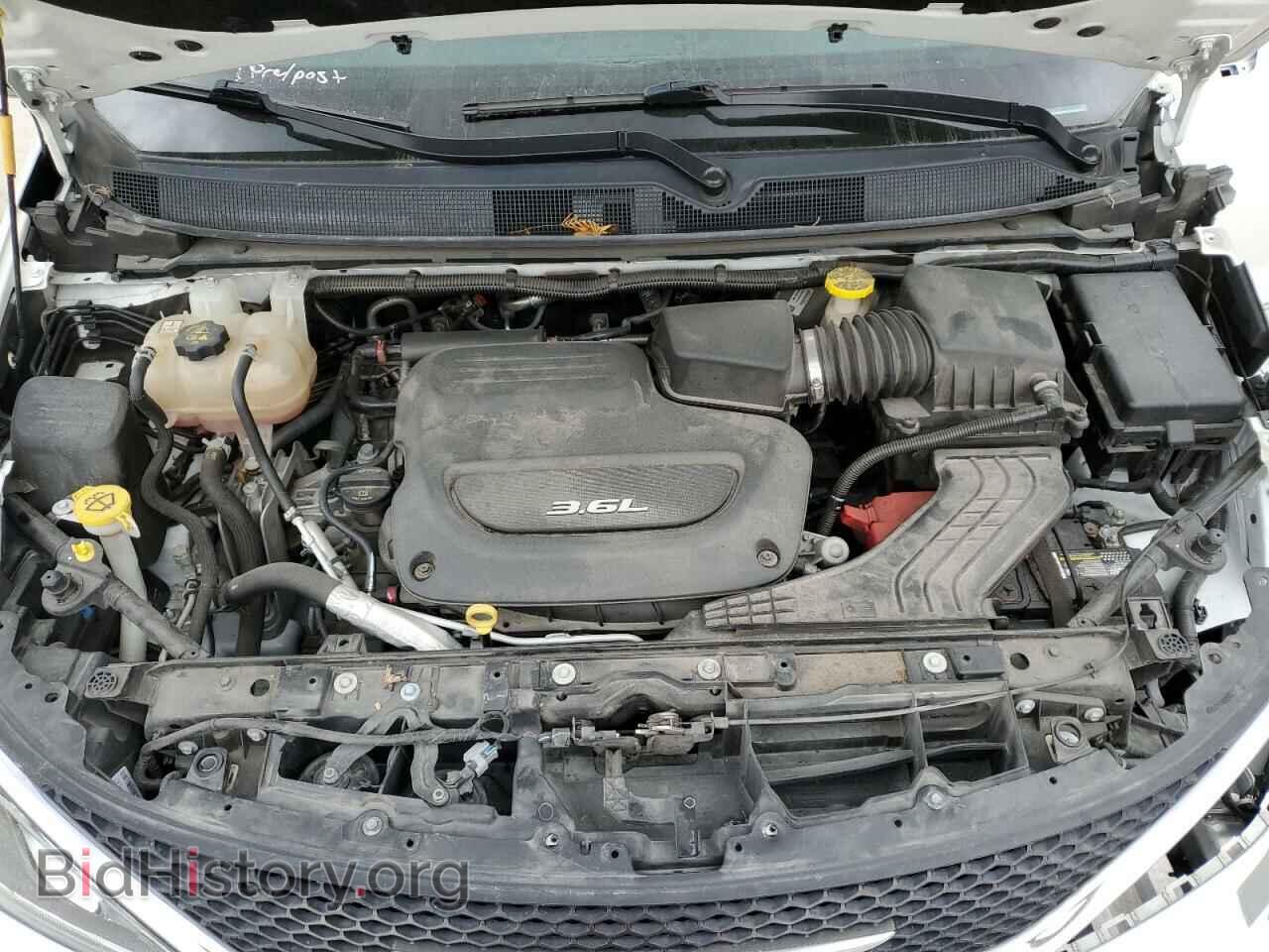 2017 CHRYSLER PACIFICA - VIN: 2C4RC1EG0HR652841 - Photo 12