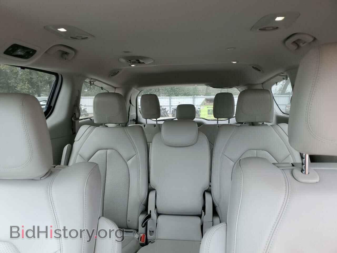 2017 CHRYSLER PACIFICA - VIN: 2C4RC1EG0HR652841 - Photo 10