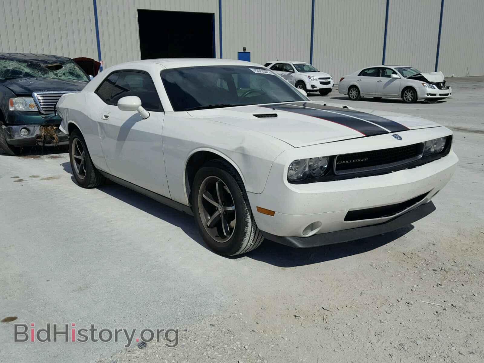 Photo 2B3CJ4DVXAH157718 - DODGE CHALLENGER 2010