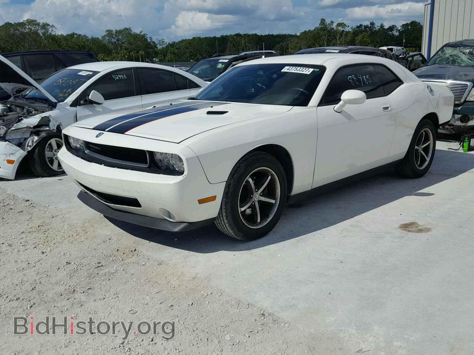 2010 DODGE CHALLENGER - VIN: 2B3CJ4DVXAH157718 - Photo 2