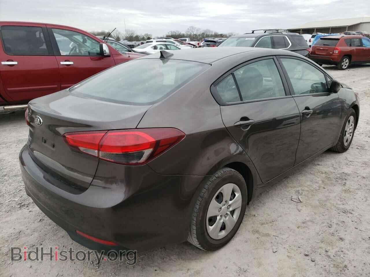 2017 KIA FORTE - VIN: 3KPFK4A73HE066620 - Фото 3