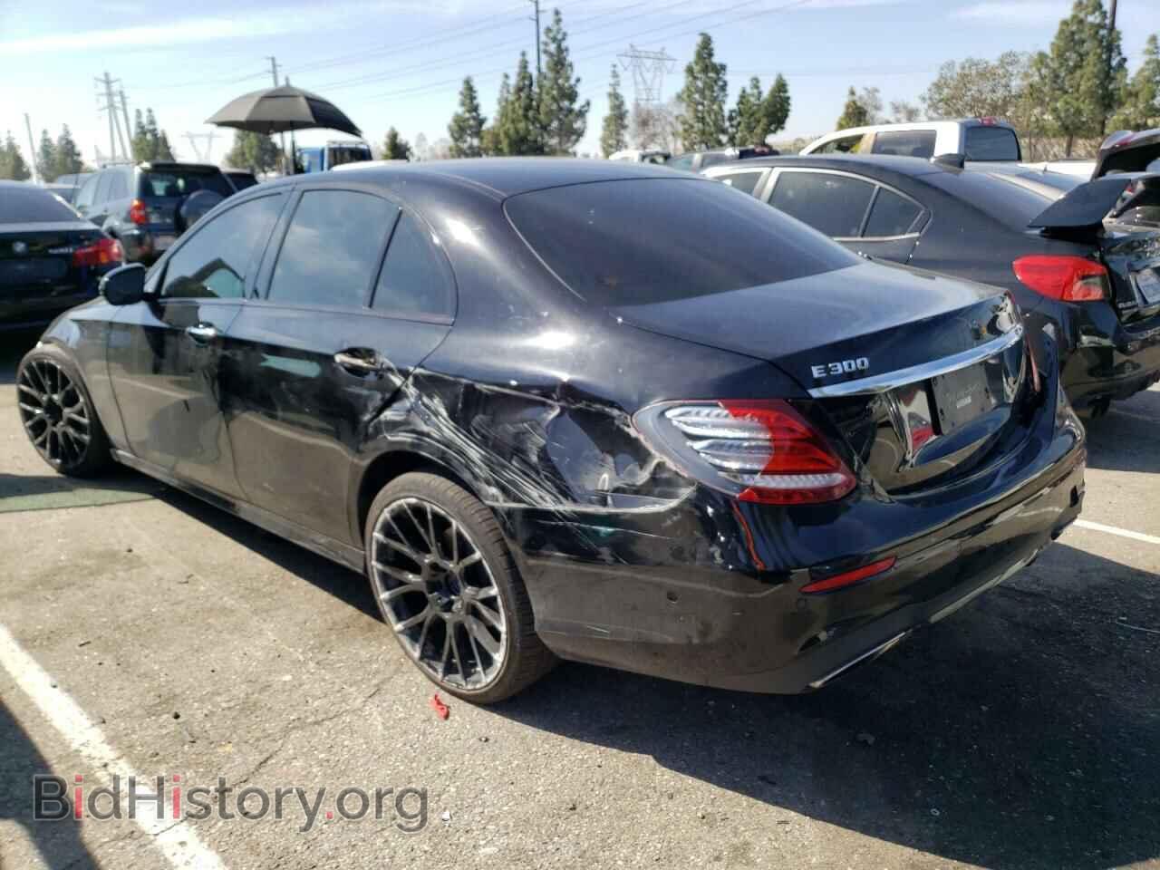2018 MERCEDES-BENZ E-CLASS - VIN: WDDZF4KB8JA454879 - Фото 2