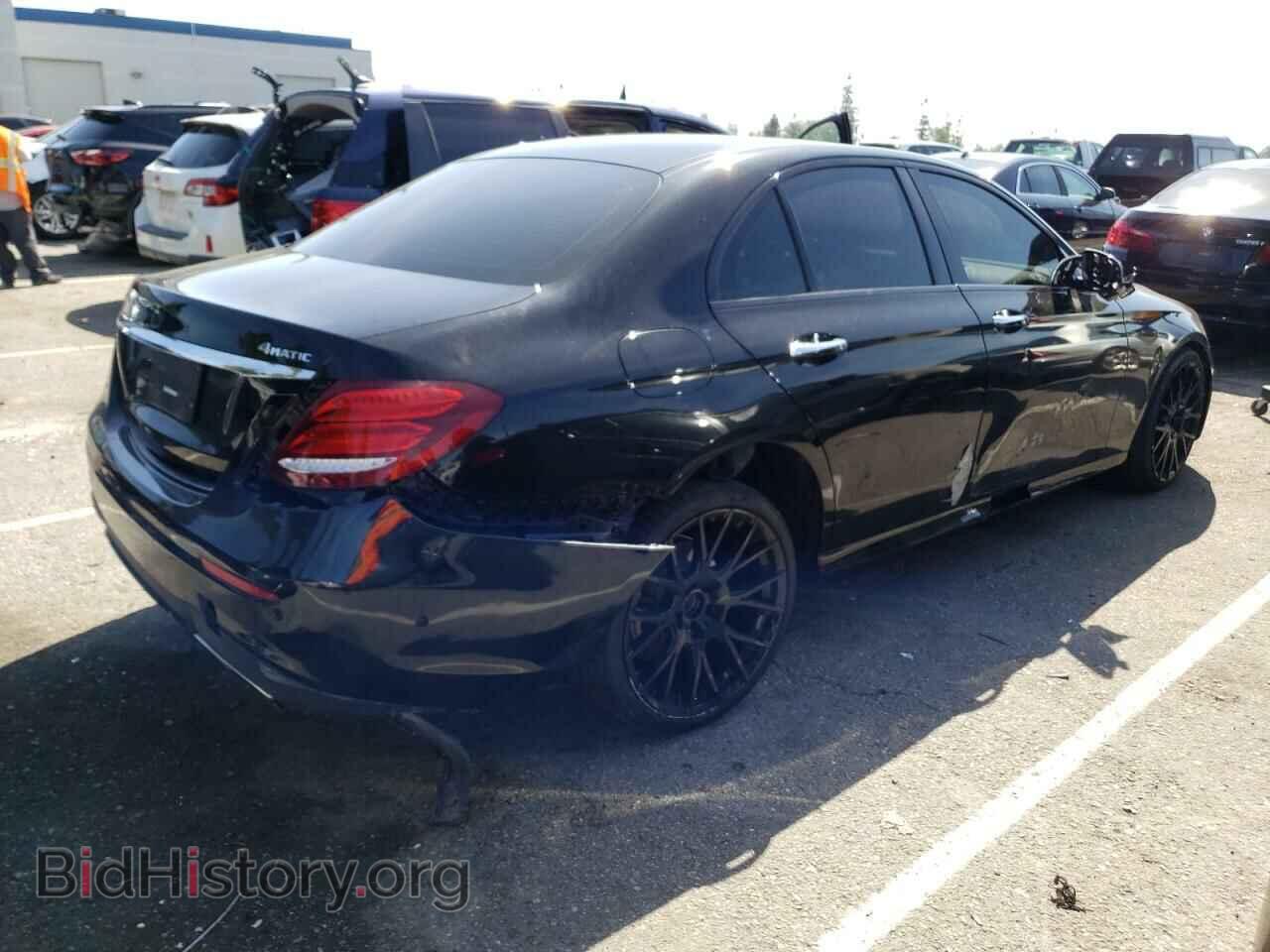 2018 MERCEDES-BENZ E-CLASS - VIN: WDDZF4KB8JA454879 - Фото 3