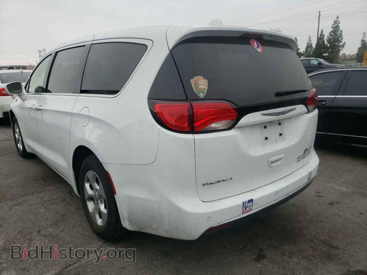 2018 CHRYSLER PACIFICA - VIN: 2C4RC1H70JR125044 - Photo 3