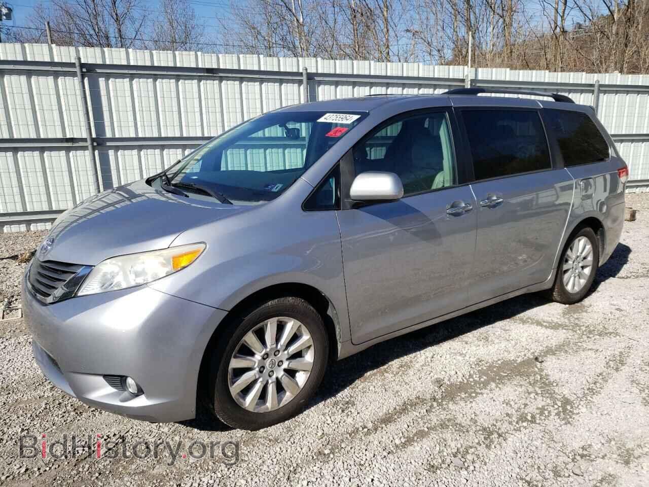 Photo 5TDDK3DC3CS038101 - TOYOTA All Models 2012