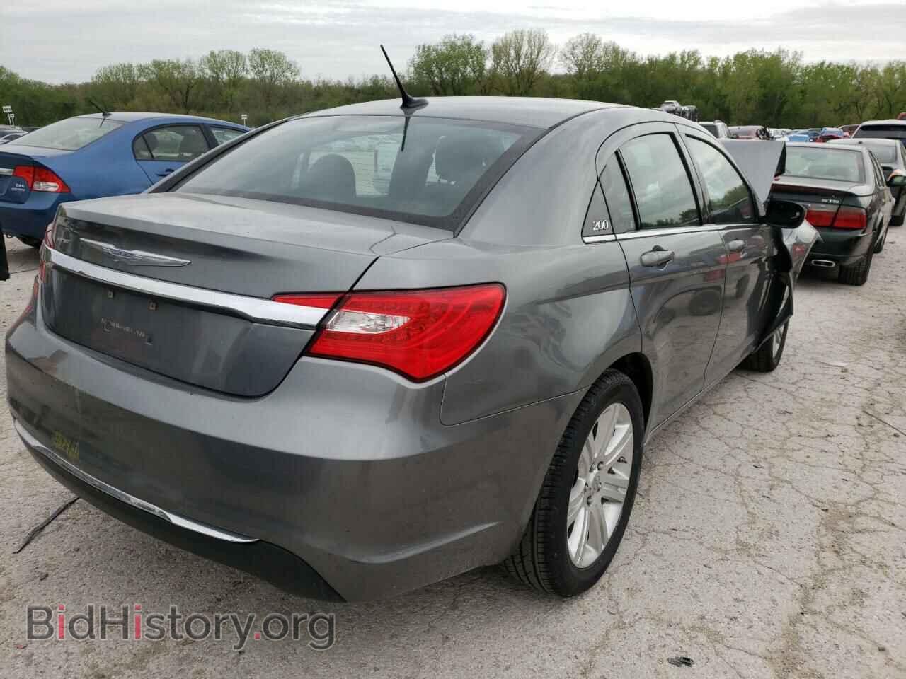 2012 CHRYSLER 200 - VIN: 1C3CCBBBXCN131379 - Фото 4