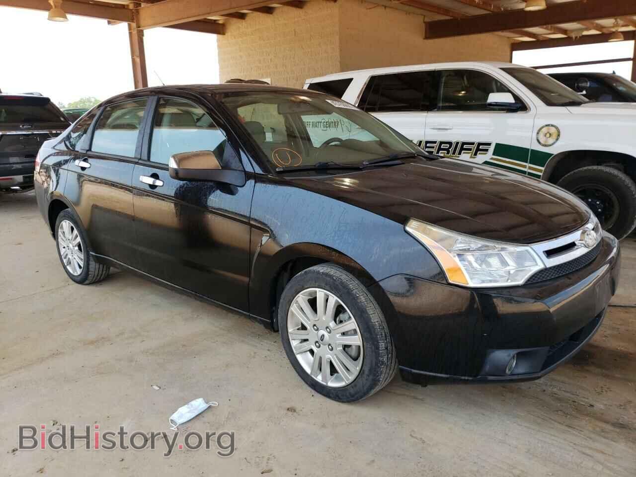 Photo 1FAHP3HN8BW193388 - FORD FOCUS 2011