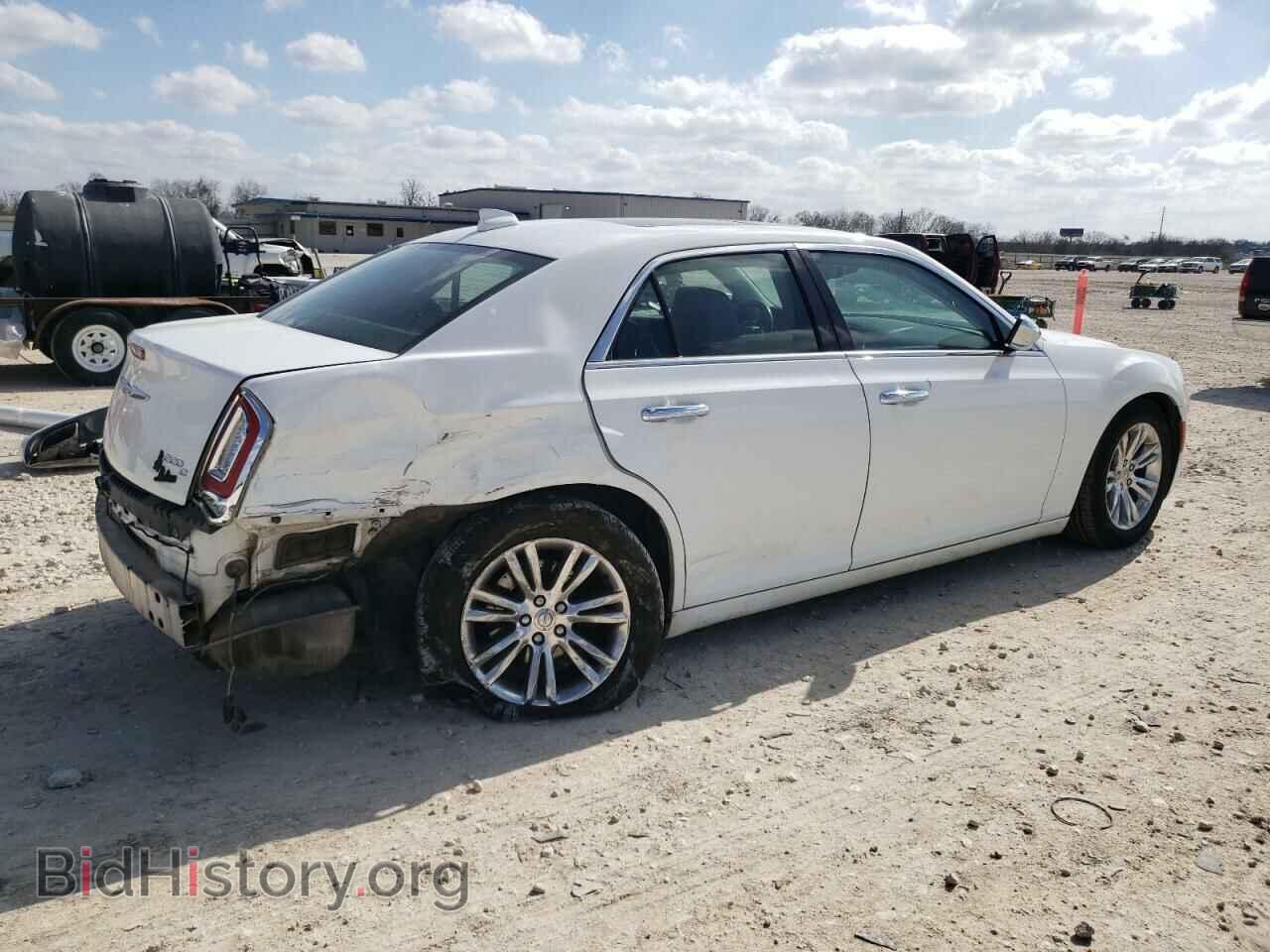 2016 CHRYSLER 300 - VIN: 2C3CCAEG6GH189957 - Фото 3