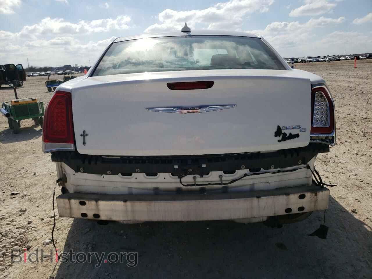 2016 CHRYSLER 300 - VIN: 2C3CCAEG6GH189957 - Фото 6