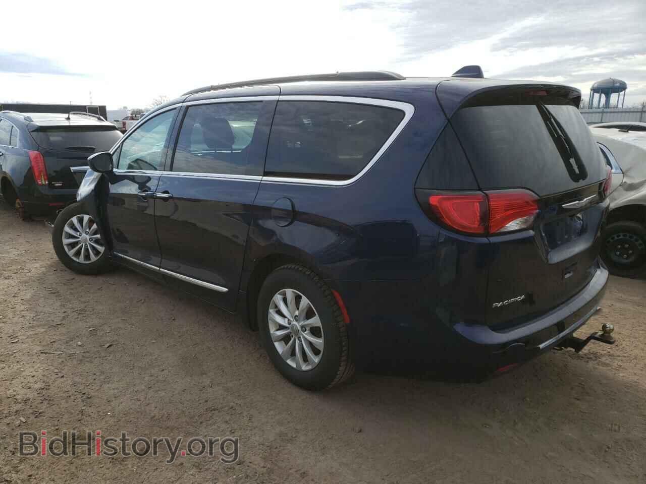 2017 CHRYSLER PACIFICA - VIN: 2C4RC1BG4HR526888 - Фото 2