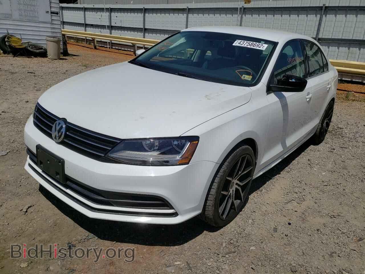 2017 VOLKSWAGEN JETTA - VIN: 3VW2B7AJ2HM218062 - Фото 2