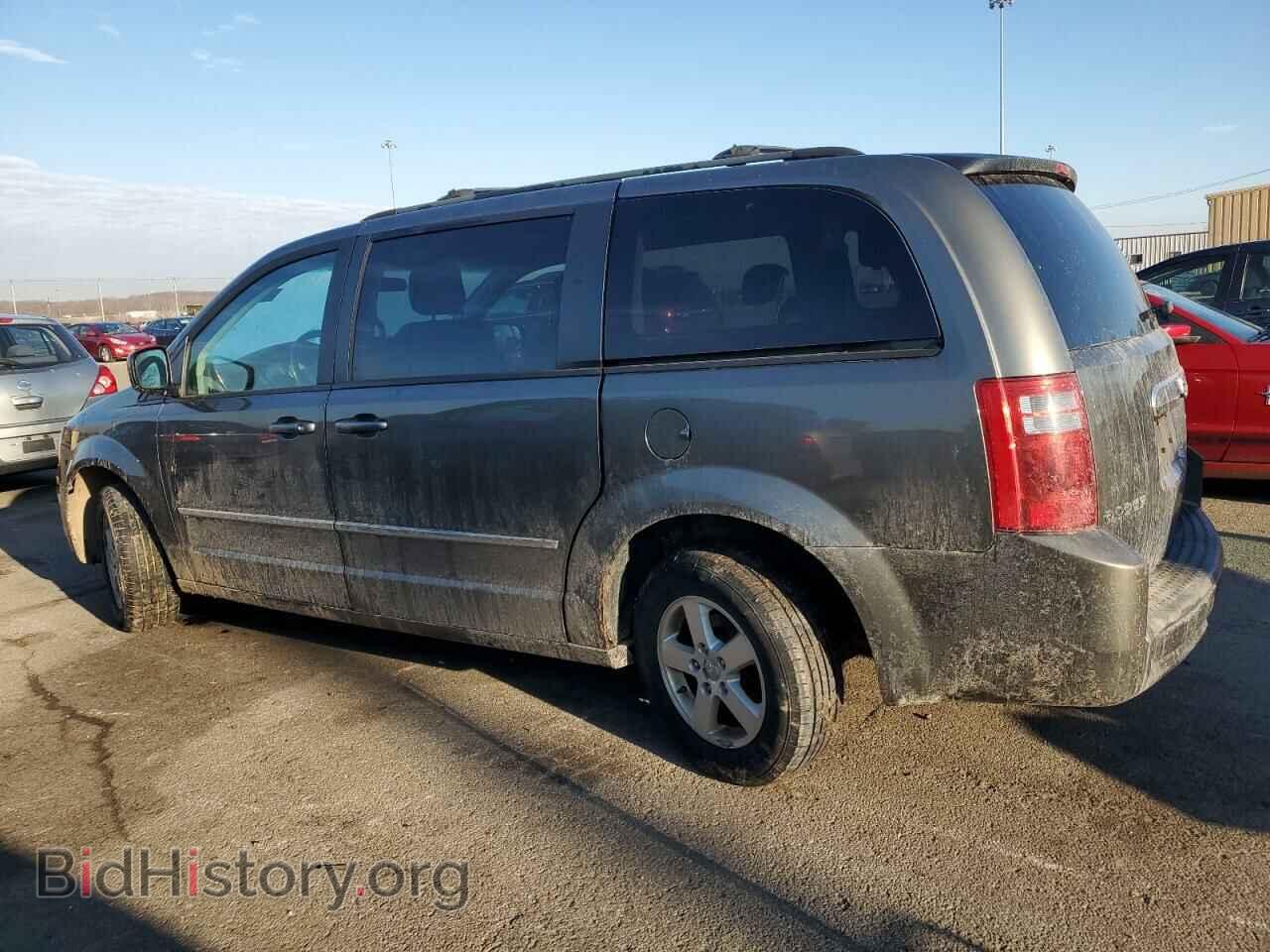 2010 DODGE CARAVAN - VIN: 2D4RN5D12AR417882 - Photo 2
