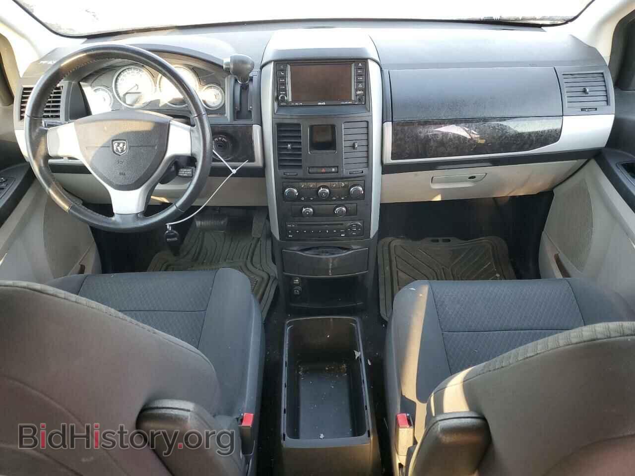 2010 DODGE CARAVAN - VIN: 2D4RN5D12AR417882 - Photo 8