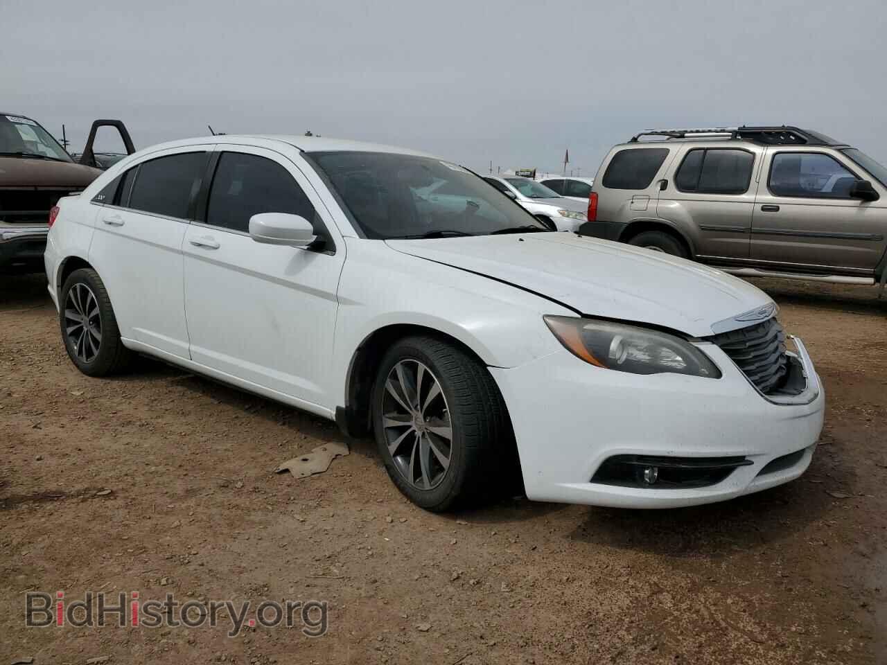2013 CHRYSLER 200 - VIN: 1C3CCBCG4DN593769 - Photo 4