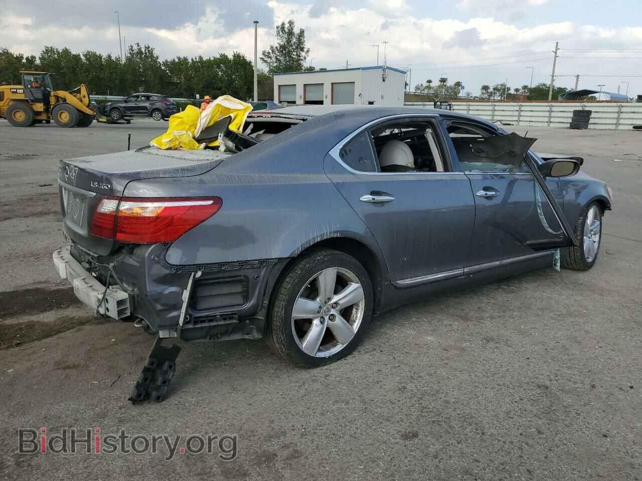 2012 LEXUS LS460 - VIN: JTHBL5EFXC5111025 - Photo 3