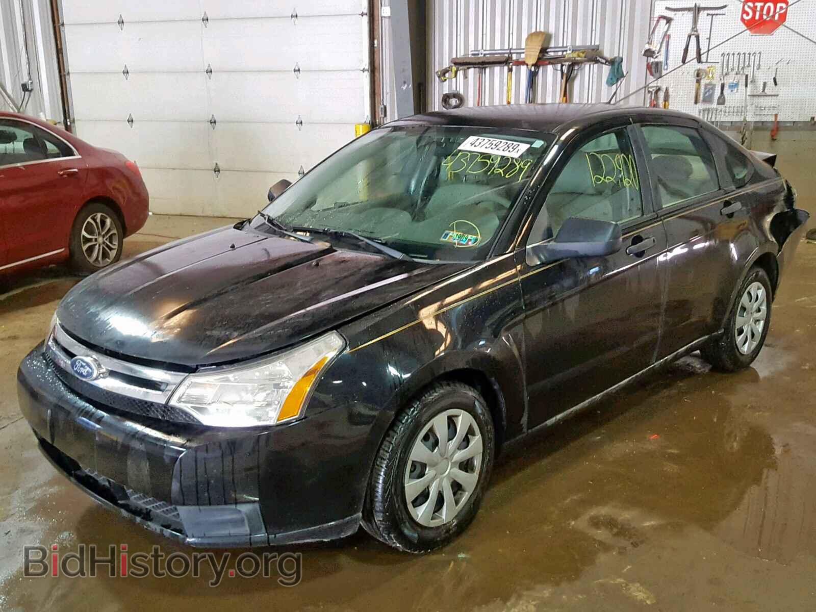 2011 FORD FOCUS - VIN: 1FAHP3ENXBW125582 - Фото 2