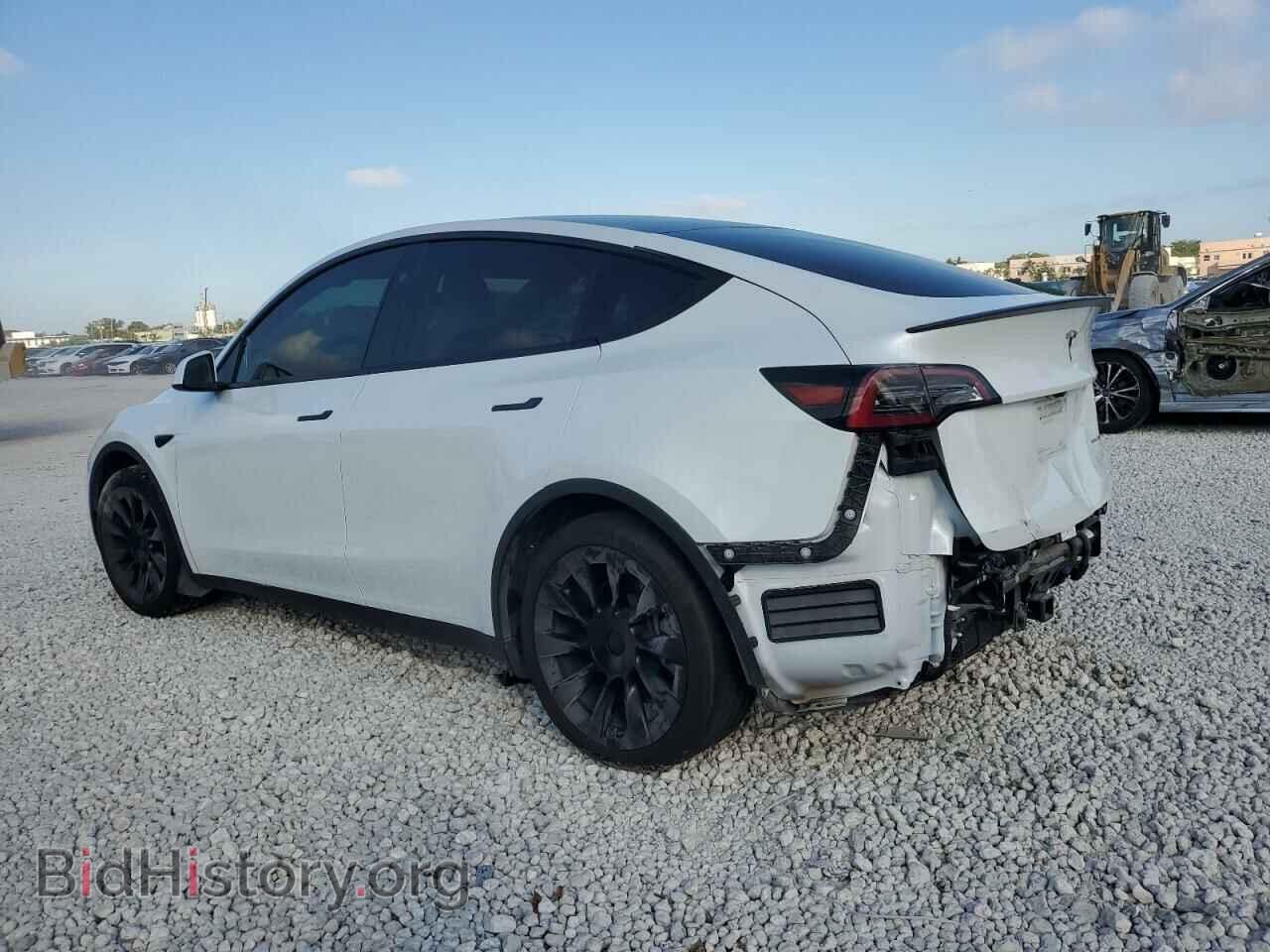 2023 TESLA MODEL Y - VIN: 7SAYGAEE5PF809727 - Фото 2