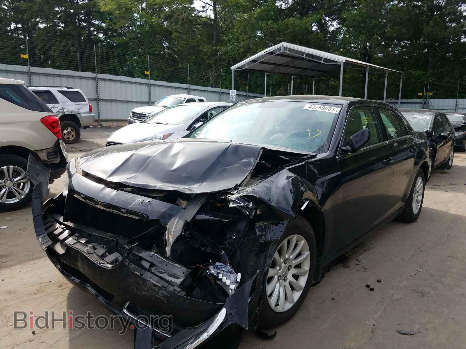 2013 CHRYSLER 300 - VIN: 2C3CCAAG1DH508652 - Фото 2