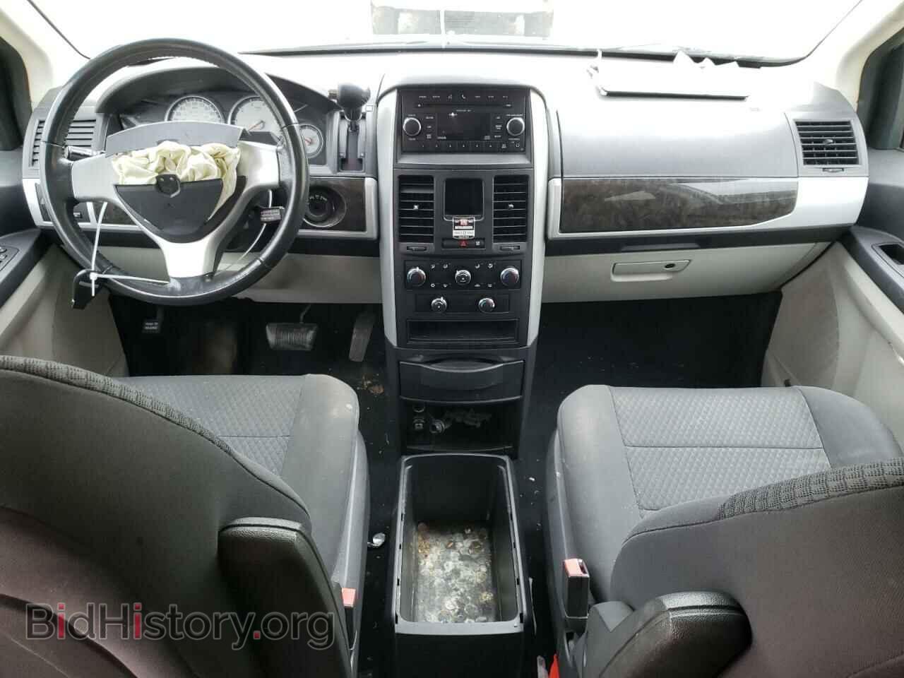 2010 DODGE CARAVAN - VIN: 2D4RN5D16AR349120 - Фото 8