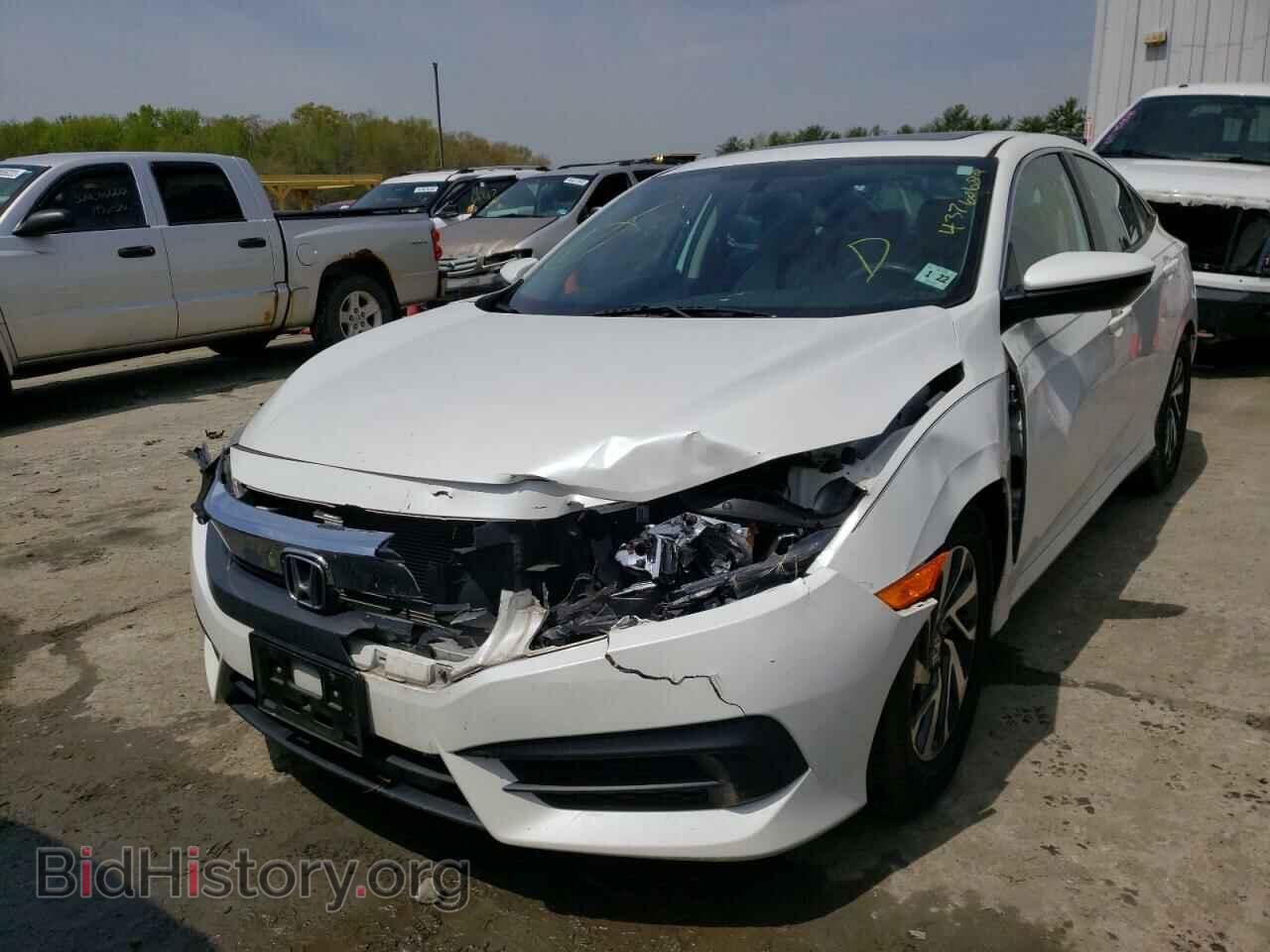 2017 HONDA CIVIC - VIN: 19XFC2F72HE207025 - Фото 2