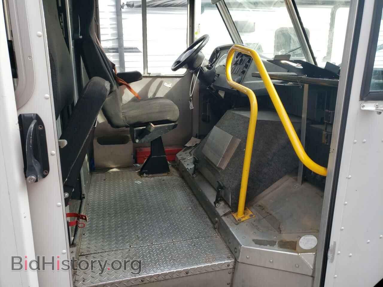 2011 FORD ECONOLINE - VIN: 1FC1E3KL7BDA24483 - Фото 5