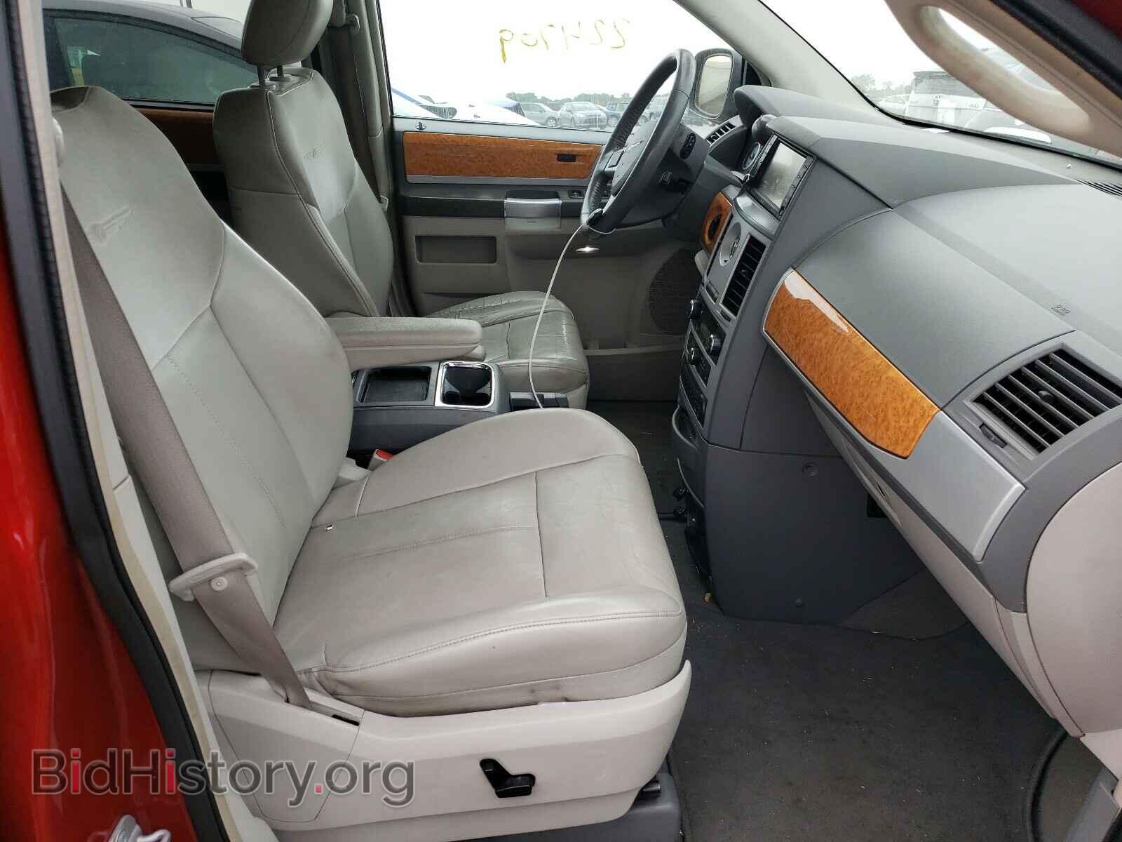 2009 CHRYSLER MINIVAN - VIN: 2A8HR64X99R561375 - Фото 5