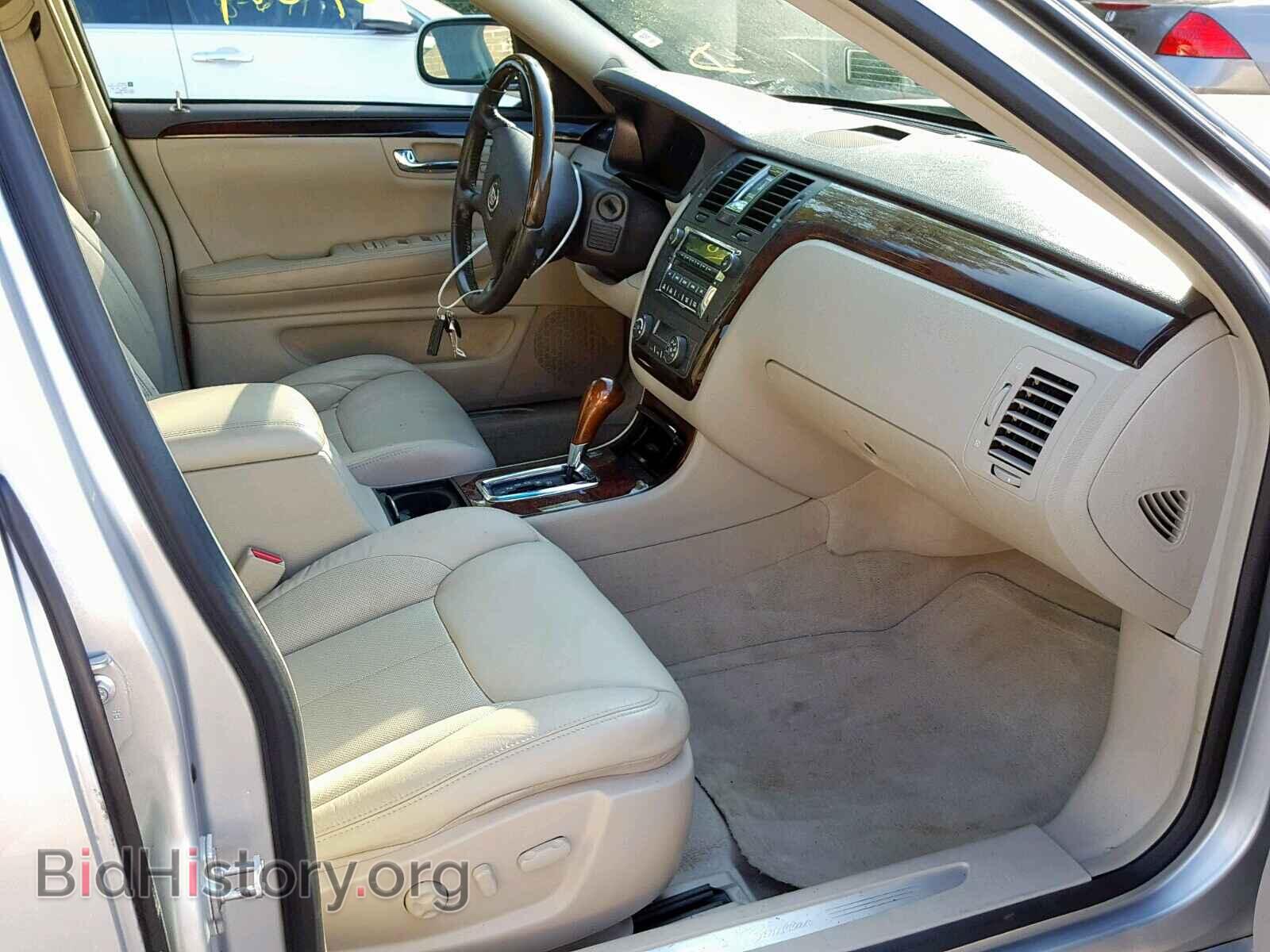 2011 CADILLAC DTS - VIN: 1G6KD5E62BU100218 - Фото 5