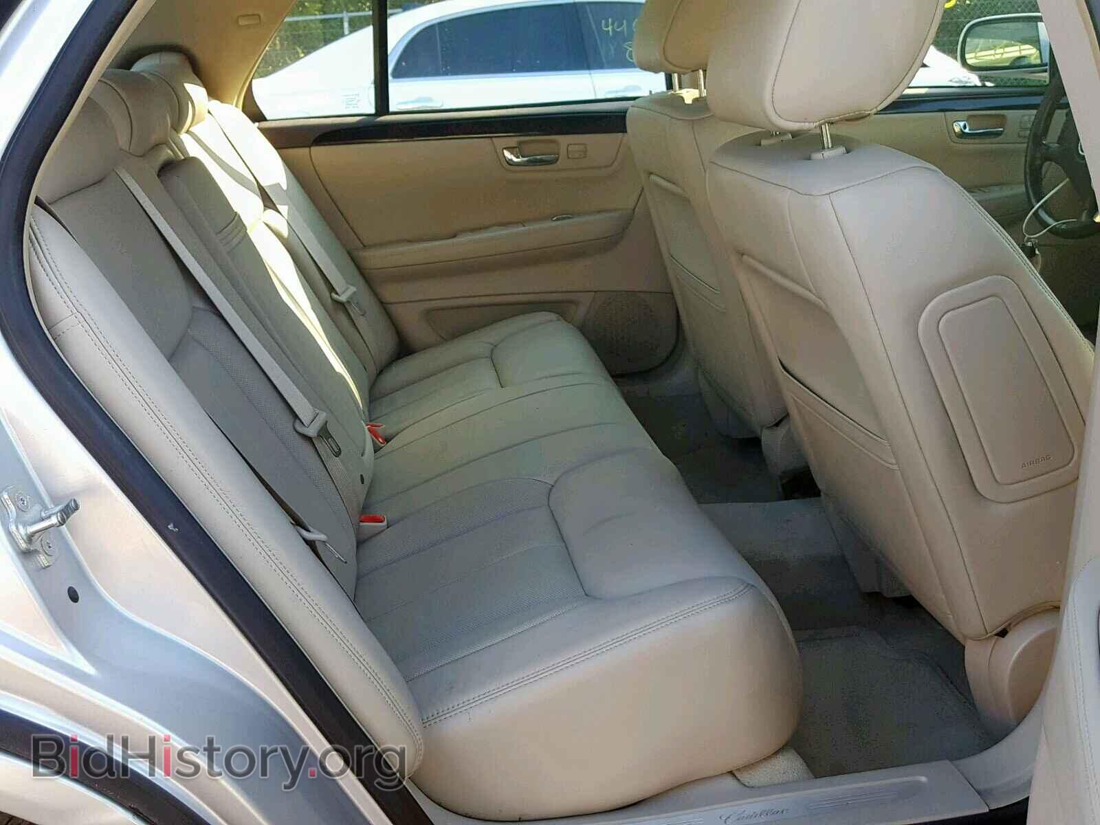 2011 CADILLAC DTS - VIN: 1G6KD5E62BU100218 - Фото 6