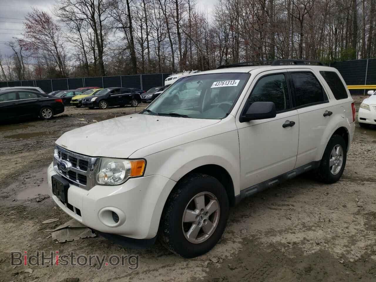 Фотография 1FMCU02789KD07134 - FORD ESCAPE 2009